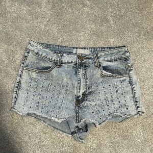 ALMOST FAMOUS Denim Shorts Size 13
